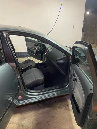 SEAT Ibiza 2003