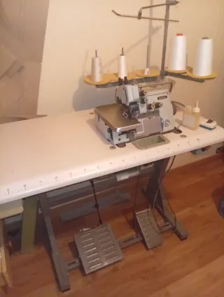 Máquina Remalladora Industrial Brother