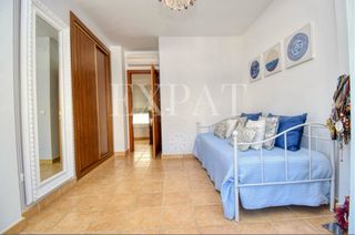 Diván Cama Blanco Pikolin con Colchón