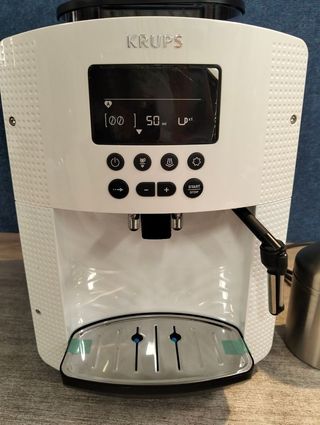 Cafetera KRUPS Essential Expresso