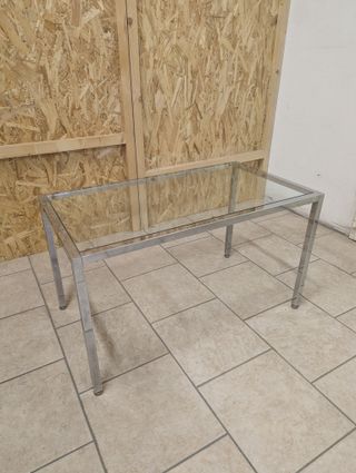 Tavolo tavolino nuovo in metallo cromato e vetro