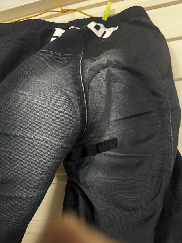 Pantalón Enduro Shot Talla 36