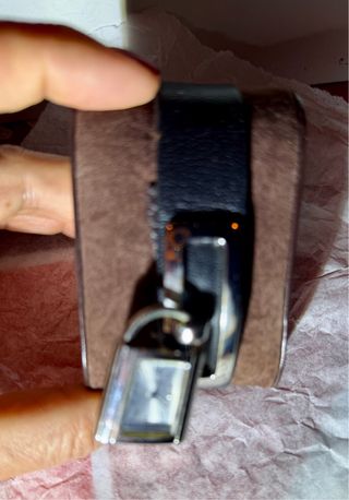 Reloj Guess Diseño Candado Negro/plateado