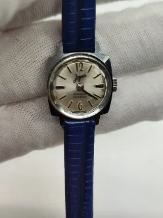 Vintage Watch - Swiss Made - Ladies