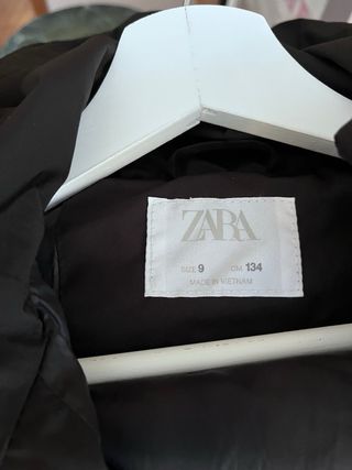 Plumífero Zara niño negro