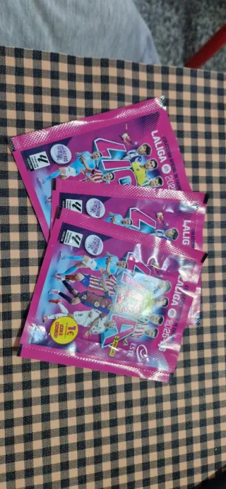Sobres cromos LaLiga Este 25-26