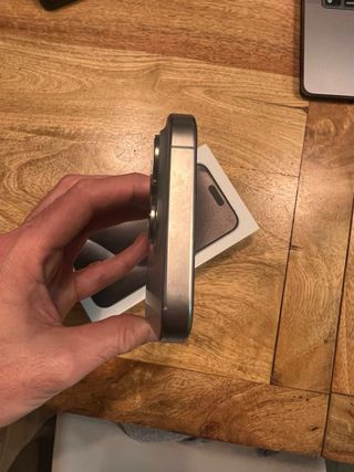 iPhone 15 Pro 128 GB Gris