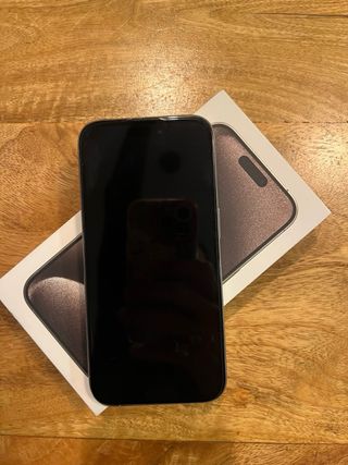 iPhone 15 Pro 128 GB Gris