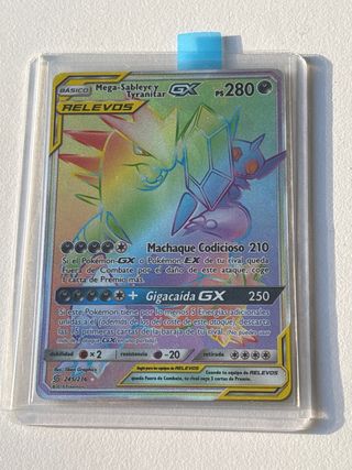 Mega Sableye & Tyranitar GX (UNM 245) en español