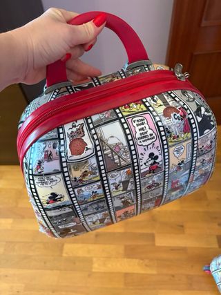 Conjunto Maleta y Neceser Disney Mickey Mouse