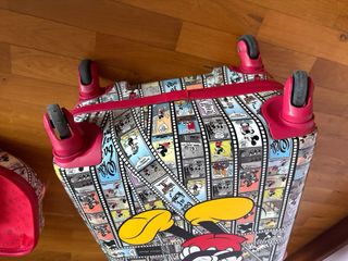 Conjunto Maleta y Neceser Disney Mickey Mouse