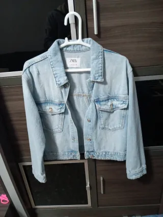 Chaqueta vaquera Zara niña T.11-12