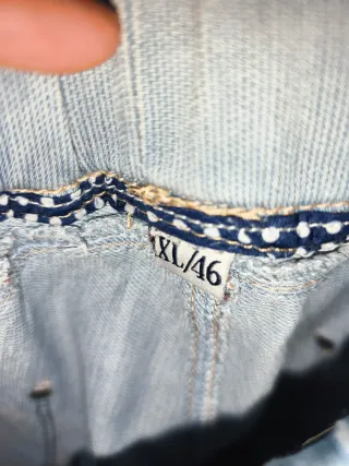 Pantalón vaquero mujer.