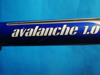 Cuadro GT Avalanche 1.0 Aluminio peso 1900 gramos