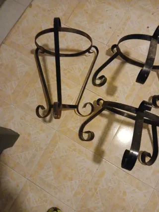 Maceteros de hierro forjado