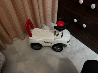 Corre Pasillos Coche Blanco