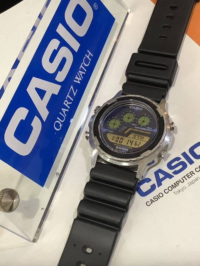 CASIO DW 7700 " FLIGHT PLANEER " JAPAN Año 1991 -