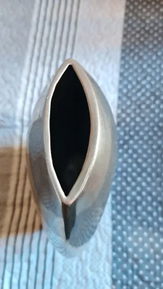 Jarrón Decorativo Plateado