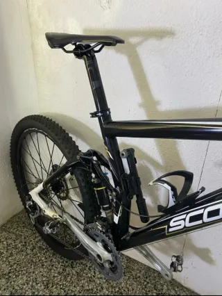 Bici MTB Scott Genius MC 40 Doppia Sospensione