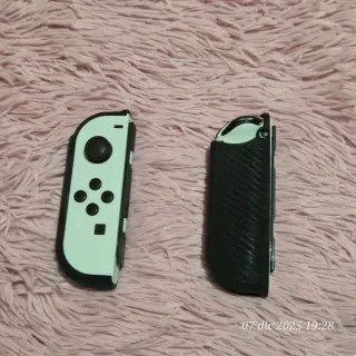 Nintendo Switch OLED blanca con muchos accesorios