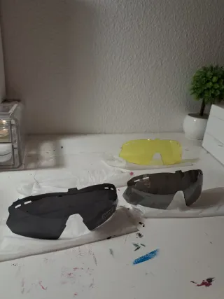 Gafas de sol deportivas rosas y multicolor