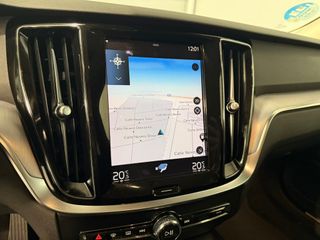 Volvo V60 B4 Momentum Pro Automático Diesel 197Cv