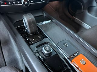 Volvo V60 B4 Momentum Pro Automático Diesel 197Cv