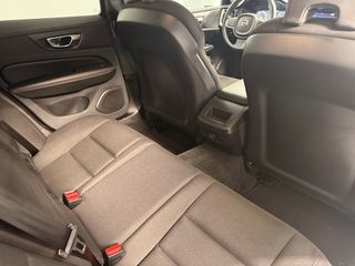 Volvo V60 B4 Momentum Pro Automático Diesel 197Cv