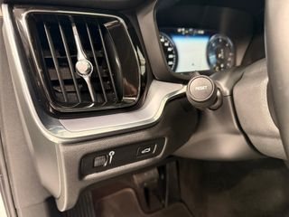 Volvo V60 B4 Momentum Pro Automático Diesel 197Cv