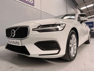Volvo V60 B4 Momentum Pro Automático Diesel 197Cv