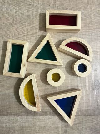 Caja Luz Montessori + Piezas Madera