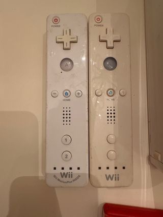 Nintendo Wii + Mandos + Juegos