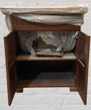 Mueble de baño de madera