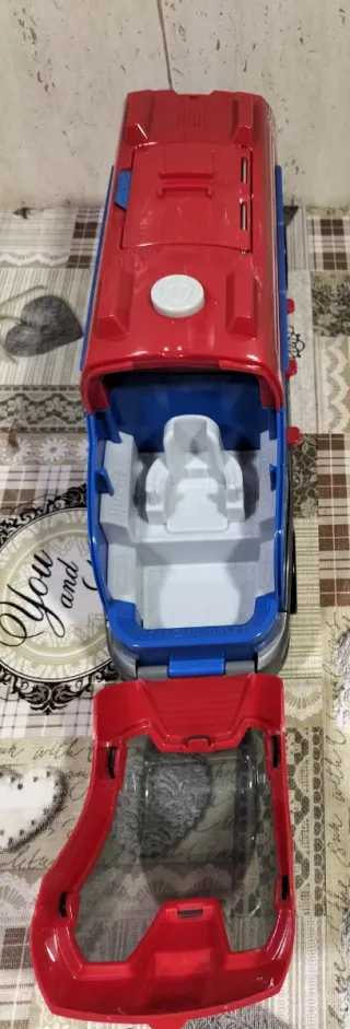 Camión Patrulla Canina con 3 figuras y sonido