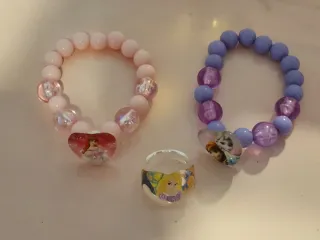 Pulseras de princesas niñas