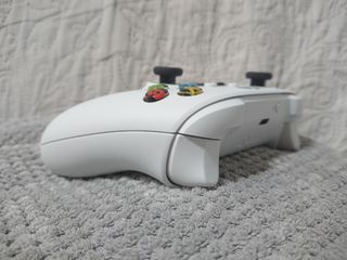 Robot White Xbox Controller