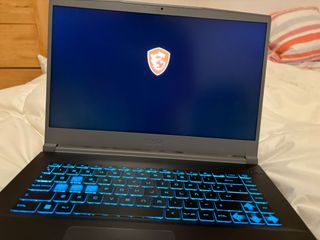 Portátil MSI Thin A15 B7VE-040XES AMD Ryzen 7 7735