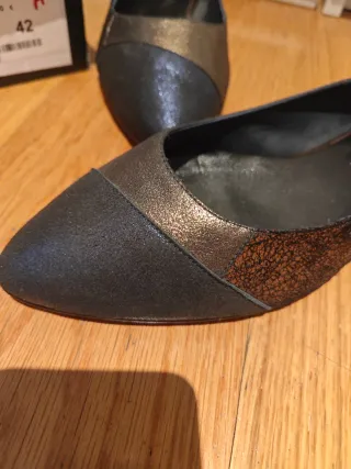 Zapatos planos piel Dansi talla 42