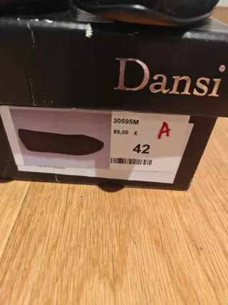 Zapatos planos piel Dansi talla 42