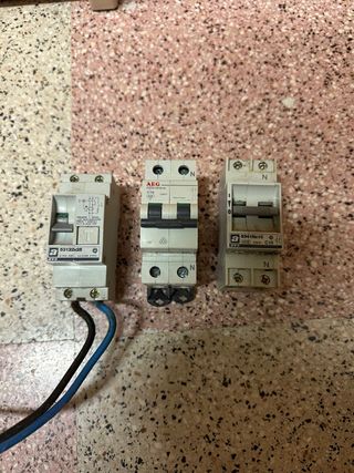 Interruttori magnetotermici AEG e BVE