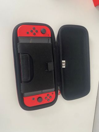 Nintendo Switch OLED Edición Mario Roja