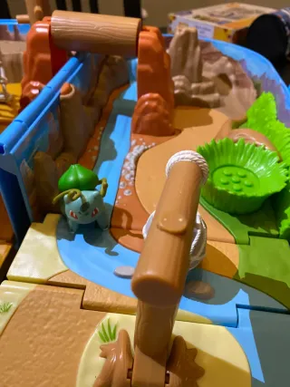 Mochila Pokémon transformable