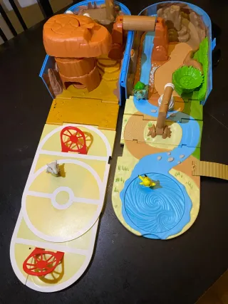 Mochila Pokémon transformable