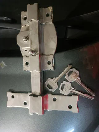 Cerrojo Fac Original con 3 llaves