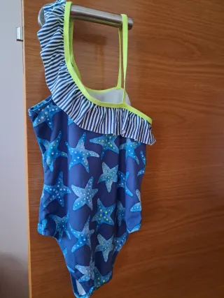 Bañador niña talla 5 estrellas de mar