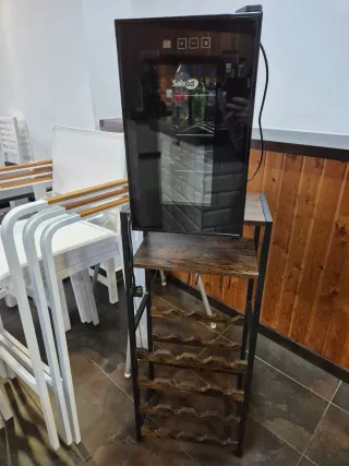 Vinoteca y Botellero