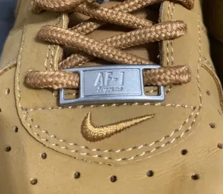 Nike Air Force 1 x Supreme