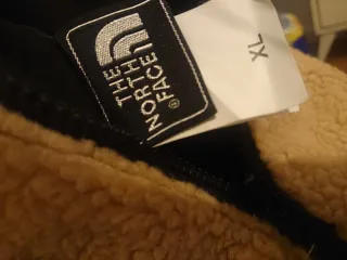 Chaqueta The North Face Marrón Borreguito