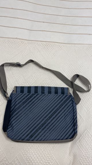 Bolso bandolera azul y gris