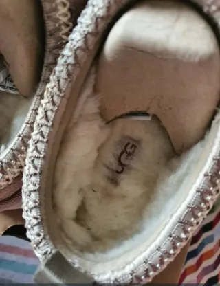 Zuecos UGG Beige Talla (38)